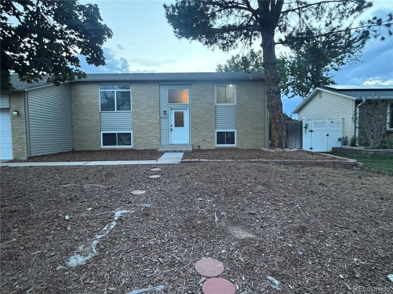 3147 S Ouray Street Aurora CO 80013 | MLS #REC5861438 08212026192820 1600 2