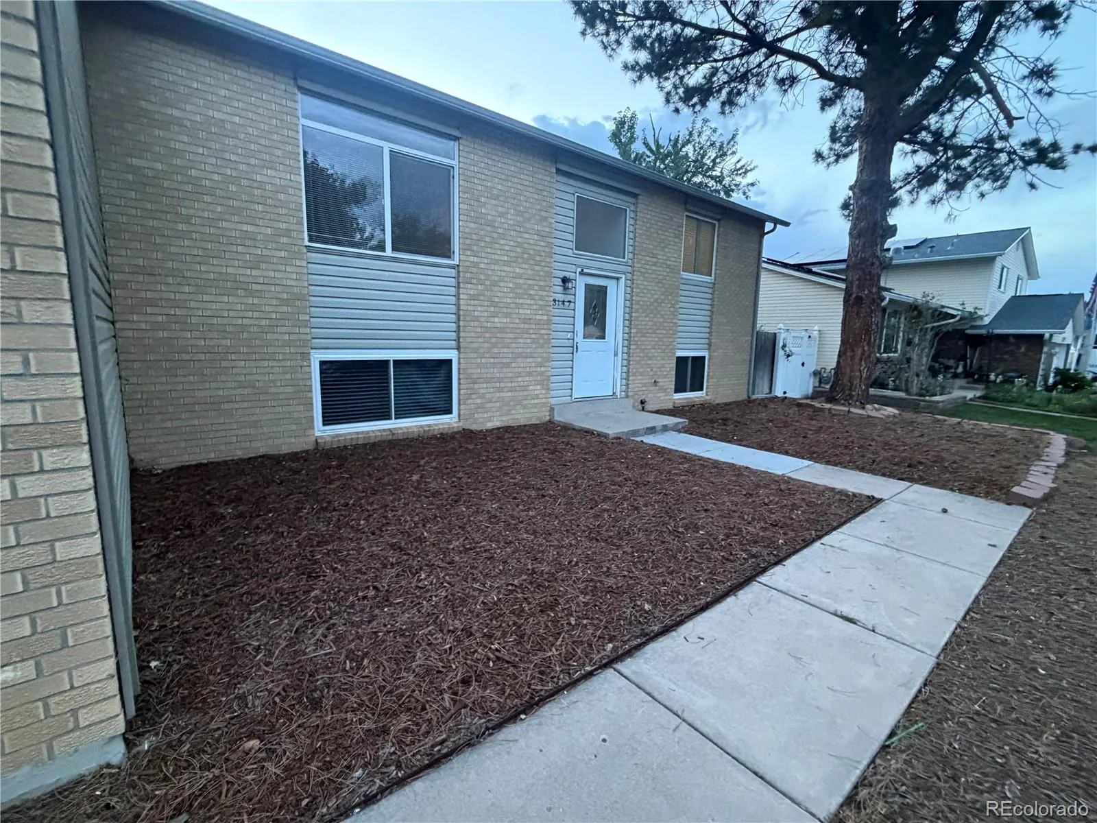 3147 S Ouray Street Aurora CO 80013 | MLS #REC5861438 08212026192820 1600 4