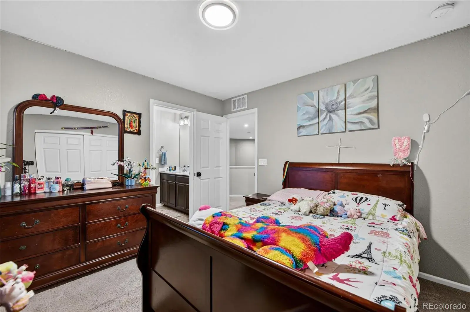 12102025011214 1600 11