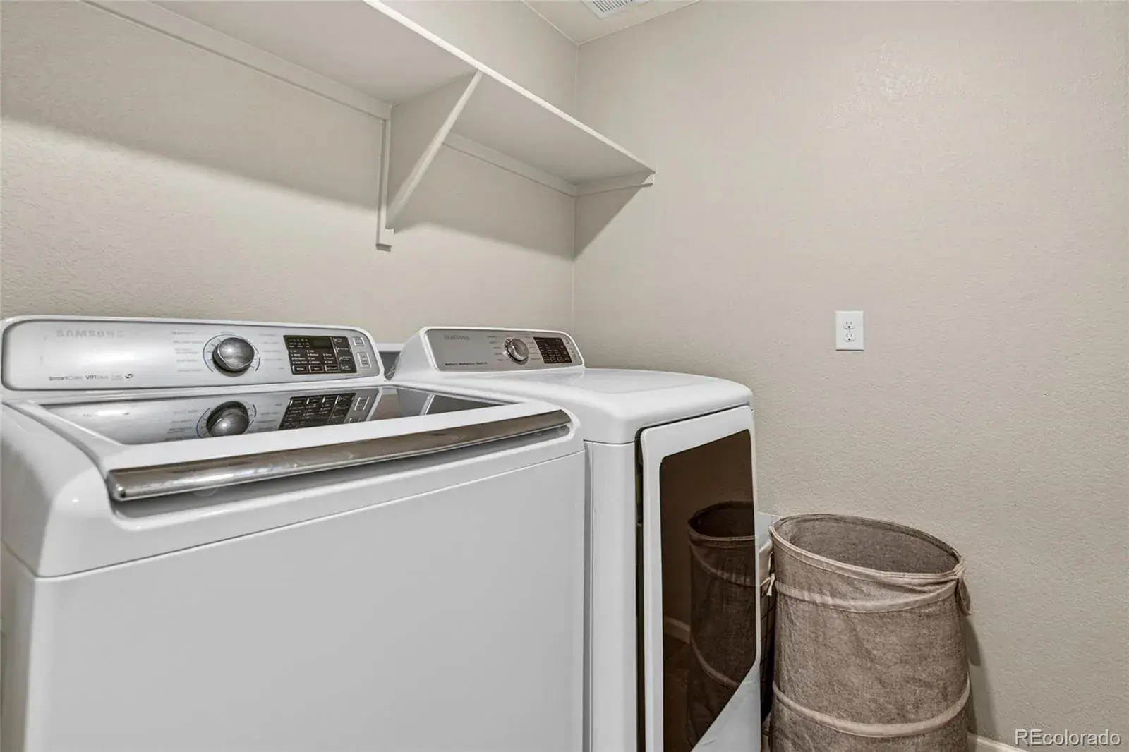 12102025011214 1600 13