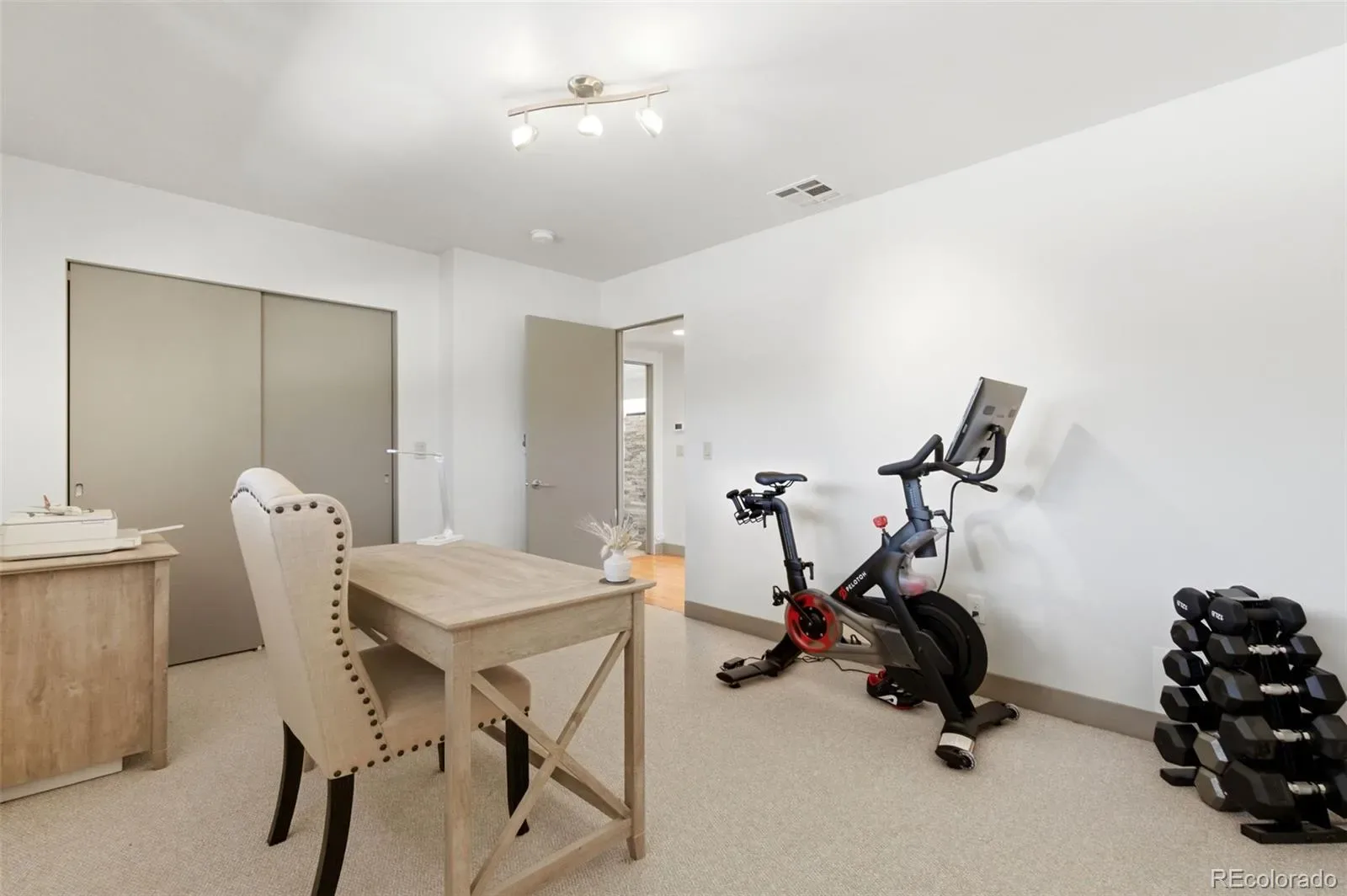 03272026043409 1600 30