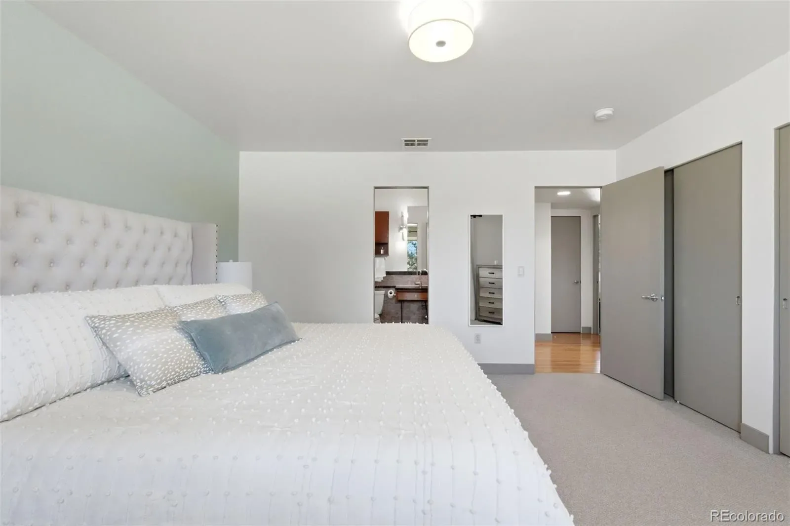 03272026043409 1600 34