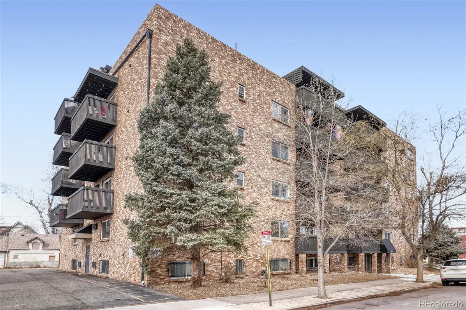 65 N Clarkson Street #506 Denver CO 80218 MLS #REC5863365 01292026020458 1600 0