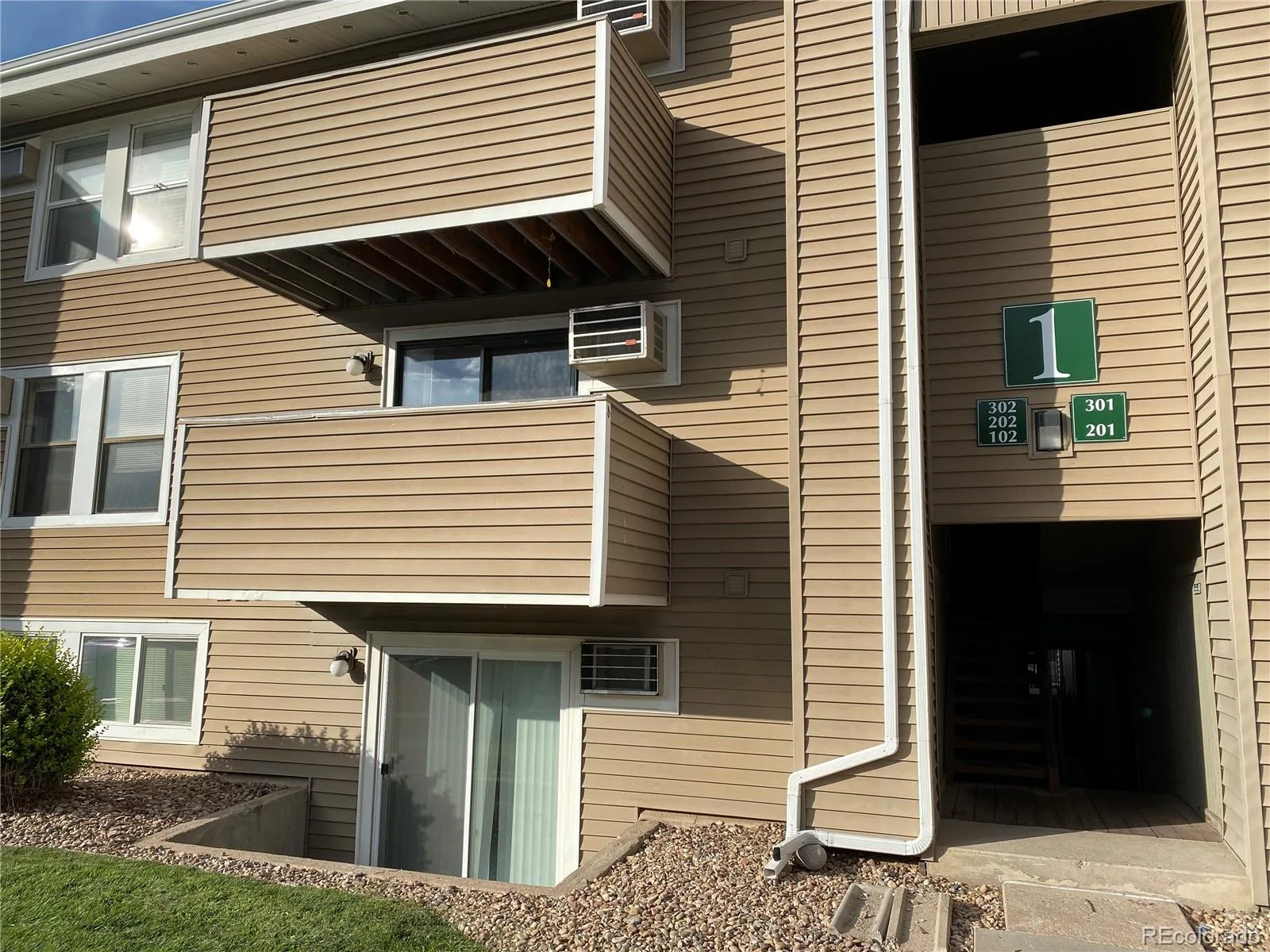 10150 E Virginia Avenue #1-202 Denver CO 80247 | MLS #REC5864500 09242026183528 1600 1