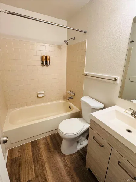 61 S Sable Boulevard #C12 Aurora CO 80012 MLS #REC5864895 03282026022546 800 4