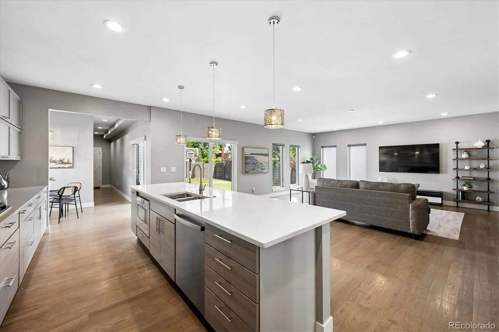 1694 S Madison Street Denver CO 80210 | MLS #REC5865419 08052026192430 1600 11
