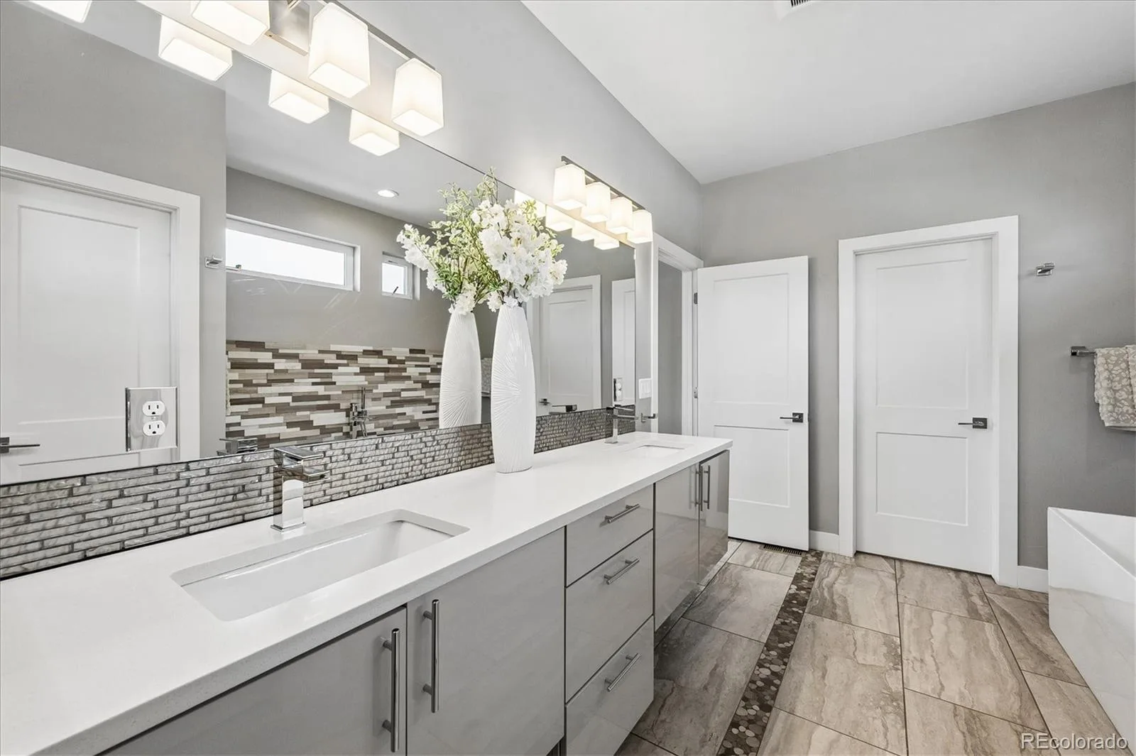 1694 S Madison Street Denver CO 80210 | MLS #REC5865419 08052026192430 1600 35