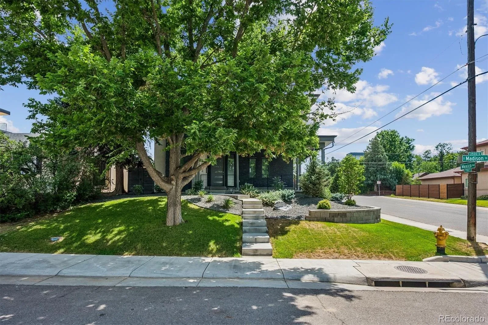 1694 S Madison Street Denver CO 80210 | MLS #REC5865419 08052026192430 1600 44