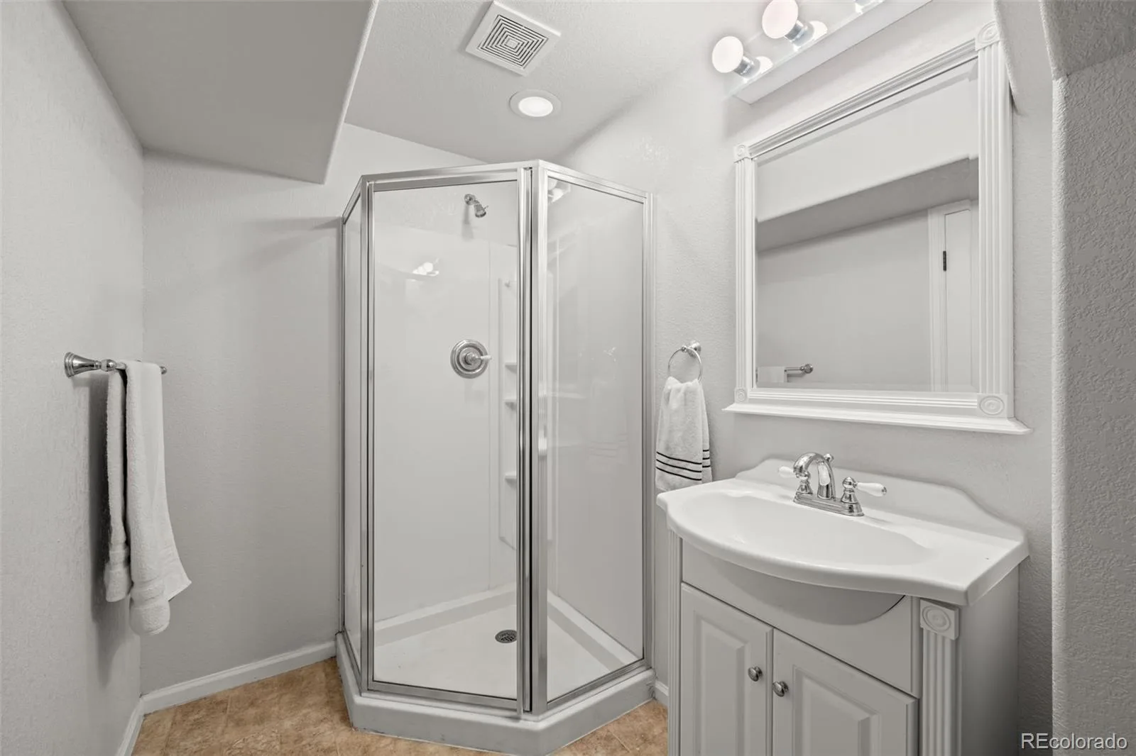 16366 Wagon Court Parker CO 80134 | MLS #REC5865524 08082026224509 1600 26