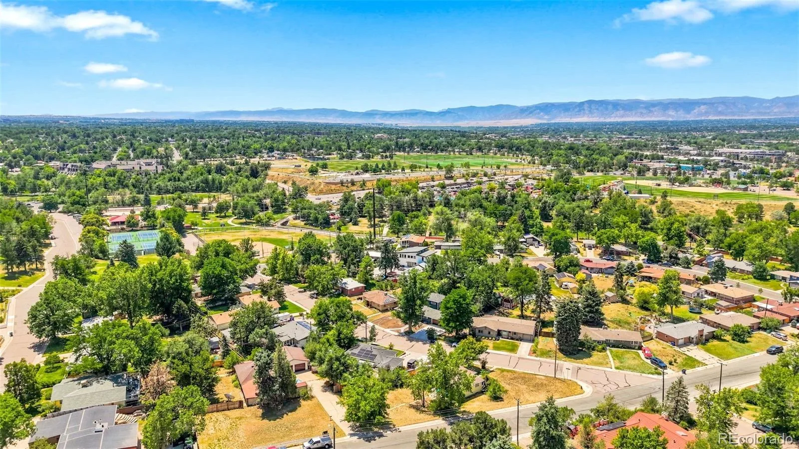 4900 S Kalamath Drive Englewood CO 80110 | MLS #REC5867265 07142026165002 1600 29