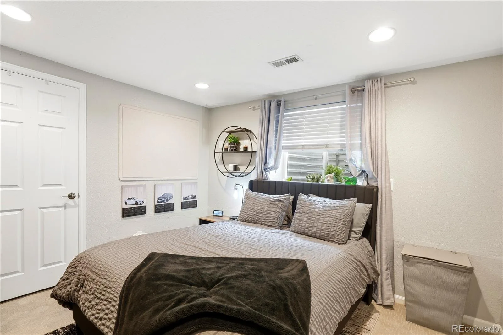 8235 S Tamarac Street Centennial CO 80112 | MLS #REC5868038 08072026014421 1600 22