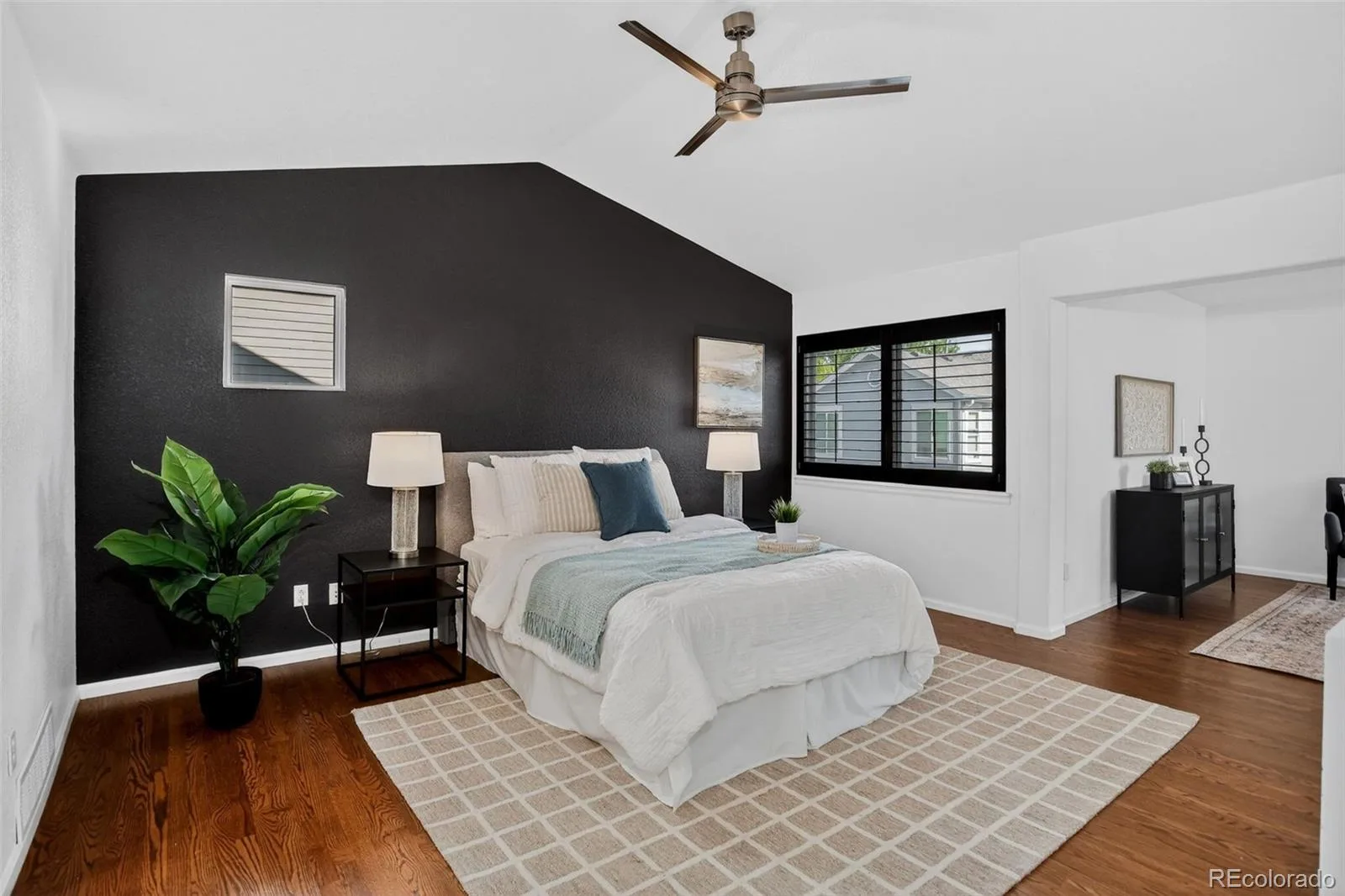 8031 E Bayaud Avenue Denver CO 80230 MLS #REC5868524 06092026015716 1600 22