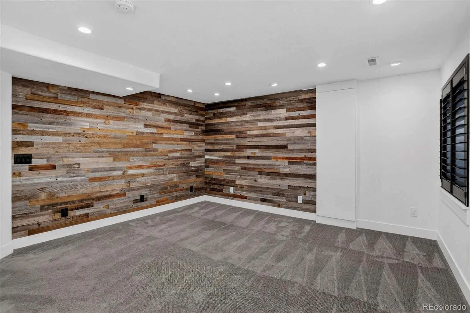 8031 E Bayaud Avenue Denver CO 80230 MLS #REC5868524 06092026015716 1600 42