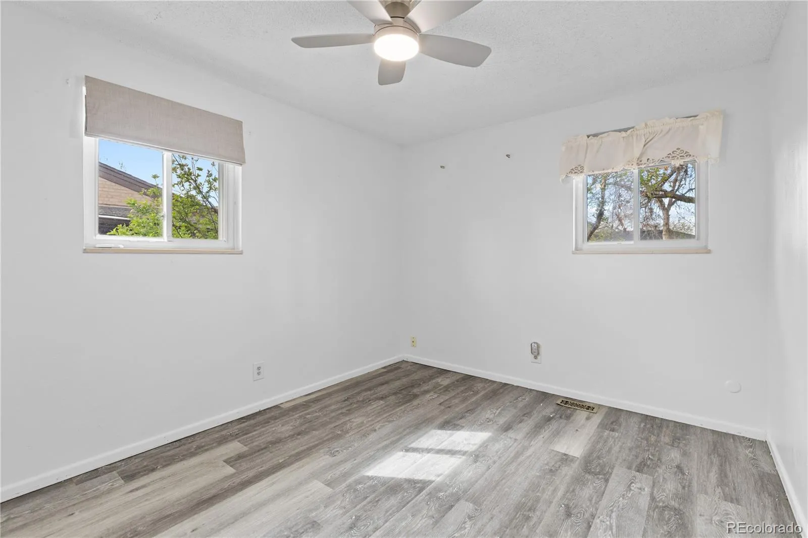 04092026144043 1600 23