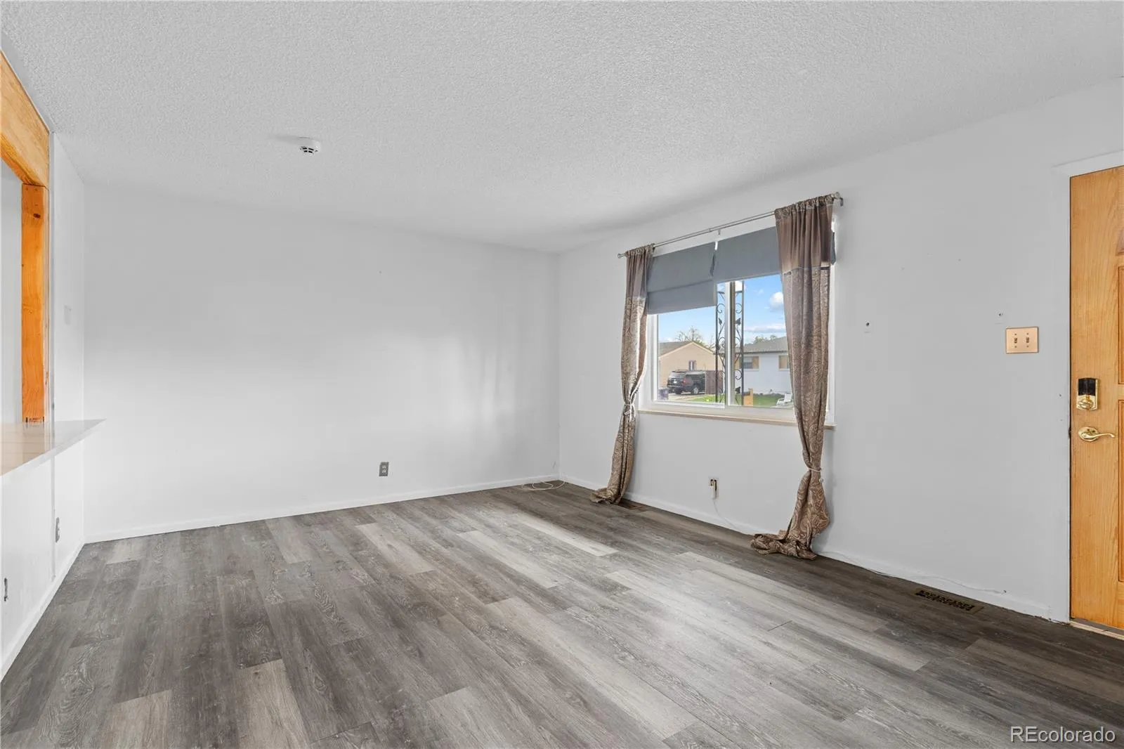 04092026144043 1600 7