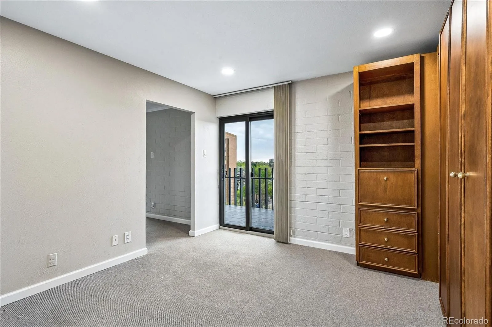 04182026170559 1600 14