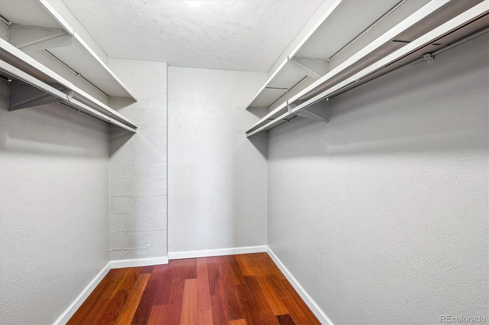 04182026170559 1600 18