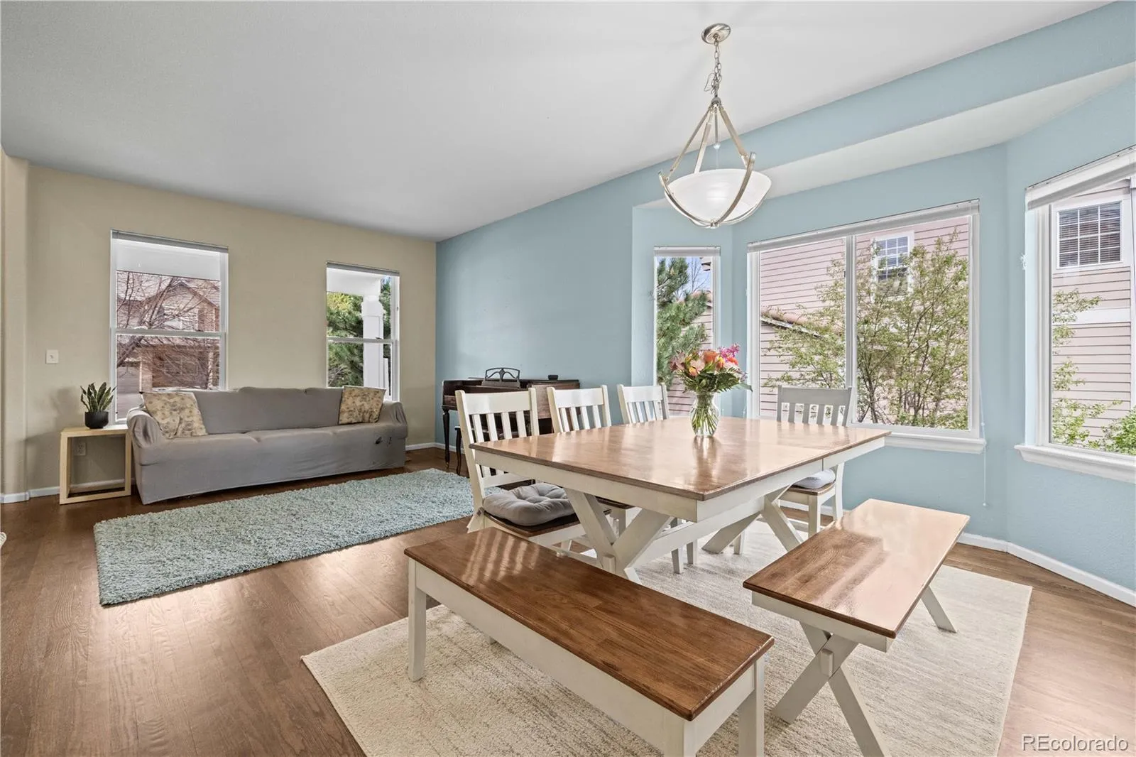 6144 S Ventura Court Aurora CO 80016 MLS #REC5871975 04222026141957 1600 4