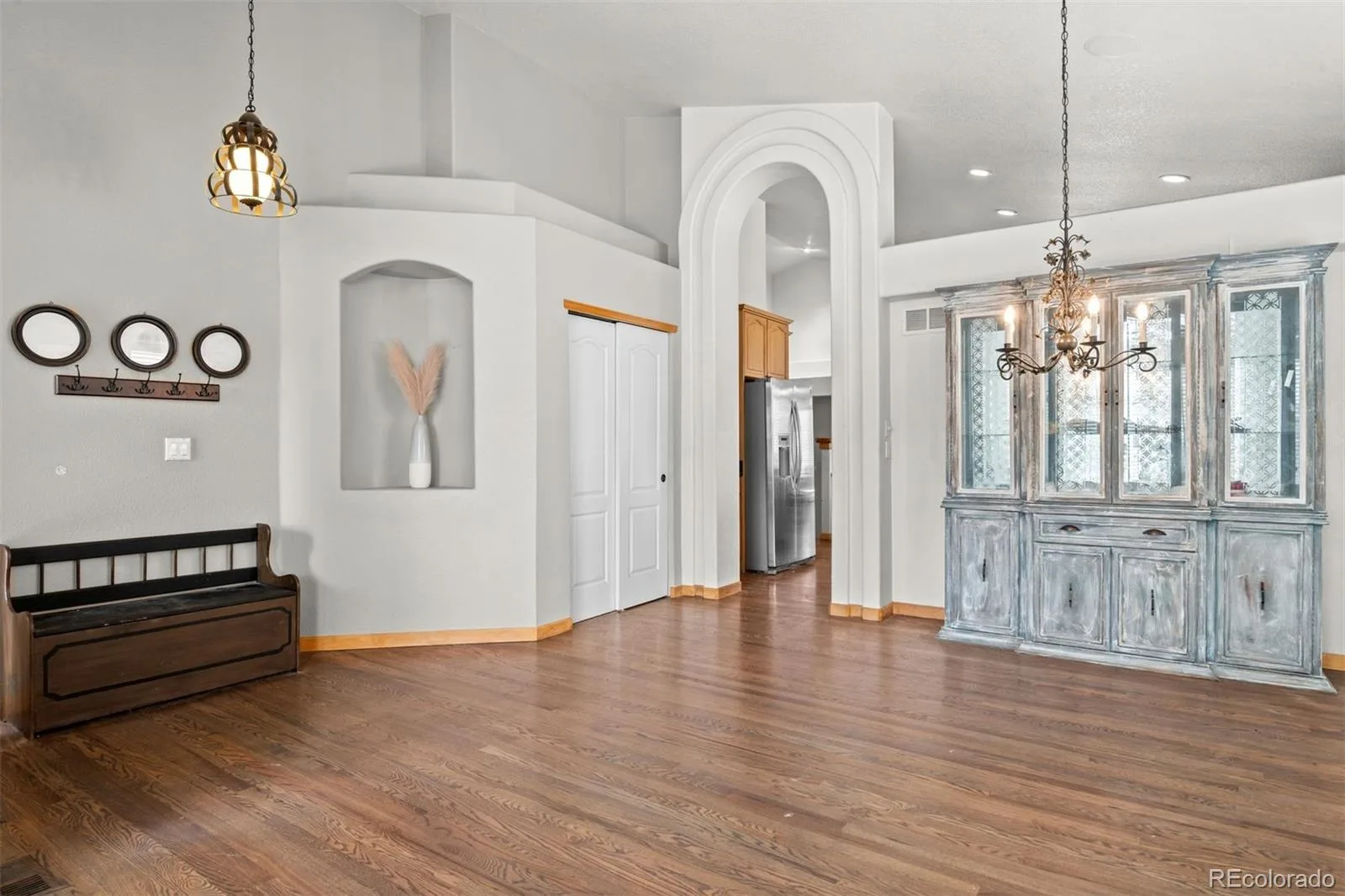 6839 Solana Drive Castle Pines CO 80108 MLS #REC5872735 08042026193339 1600 8