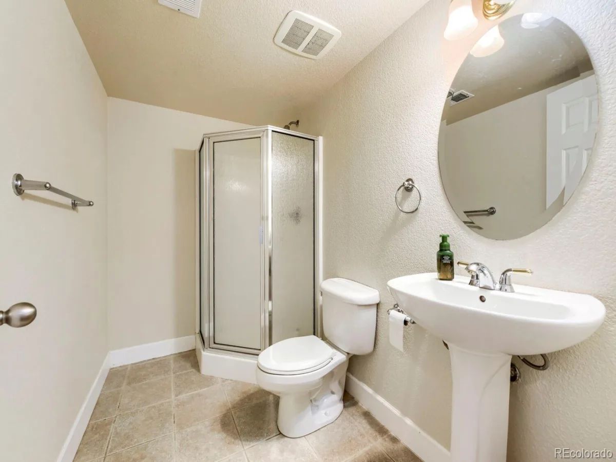 7324 S Robb Street Littleton CO 80127 | MLS #REC5873388 07292026212805 1200 25