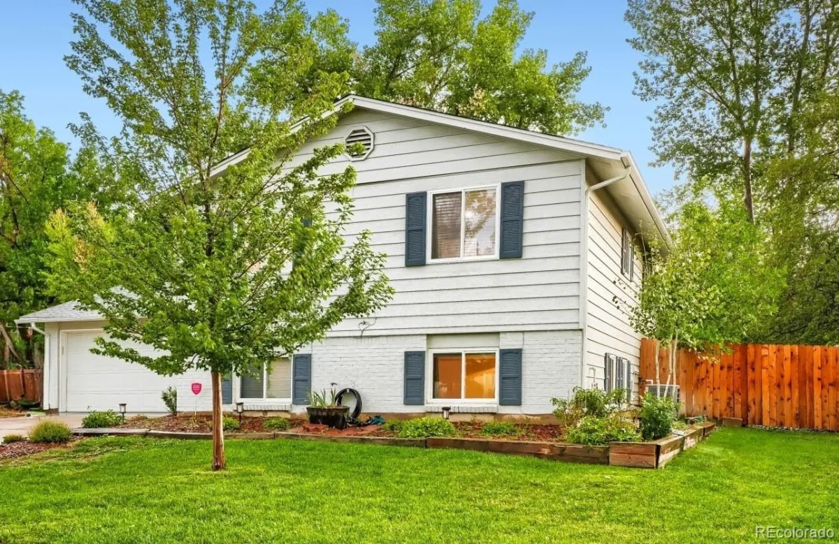 3047 S Alton Court Denver CO 80231 | MLS #REC5873582 08282026214443 1200 1