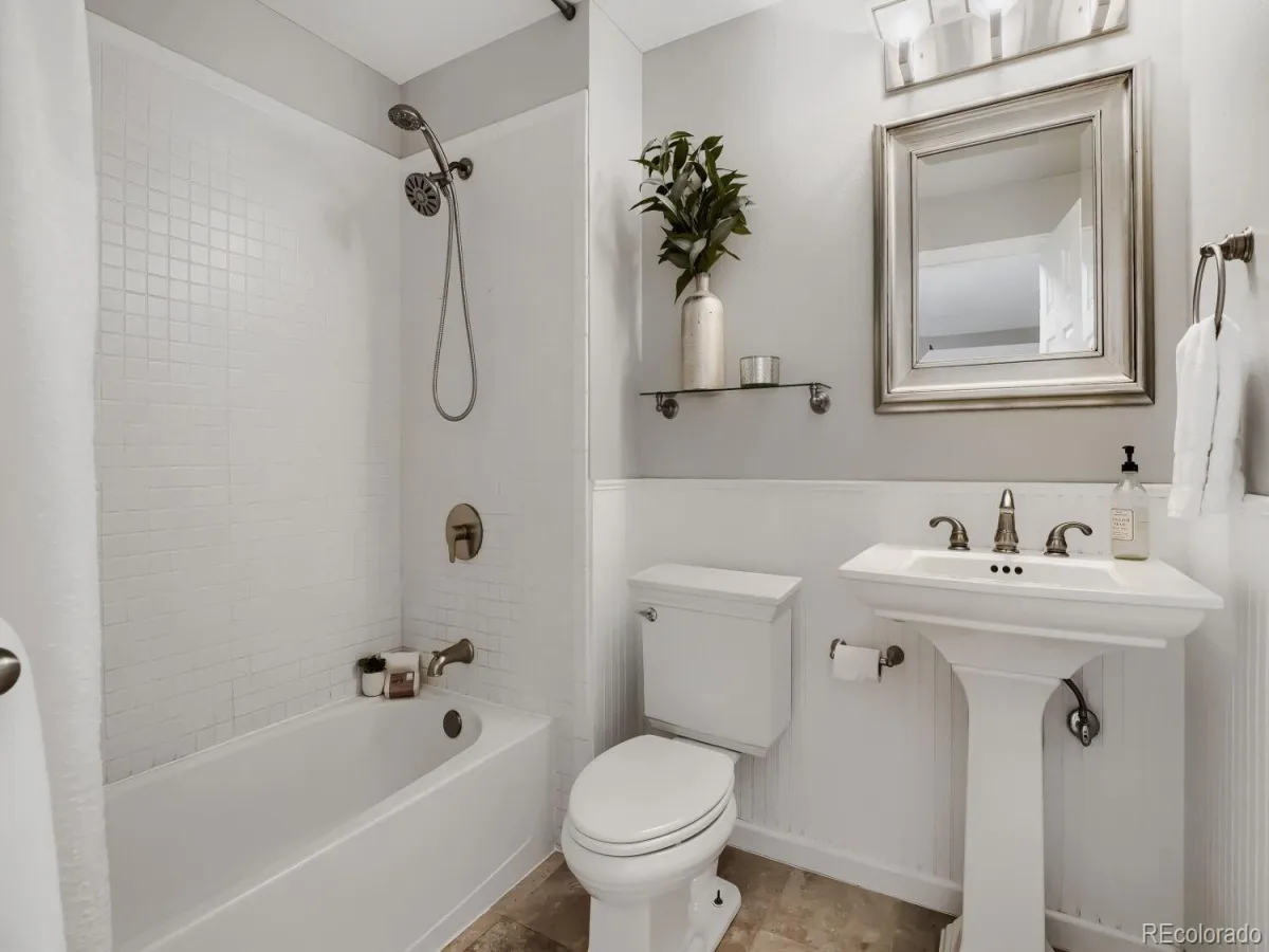 3047 S Alton Court Denver CO 80231 | MLS #REC5873582 08282026214443 1200 19