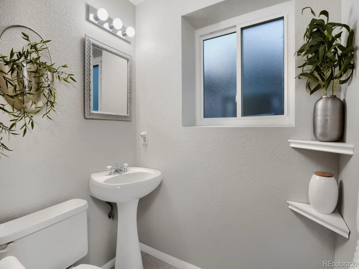 3047 S Alton Court Denver CO 80231 | MLS #REC5873582 08282026214443 1200 22