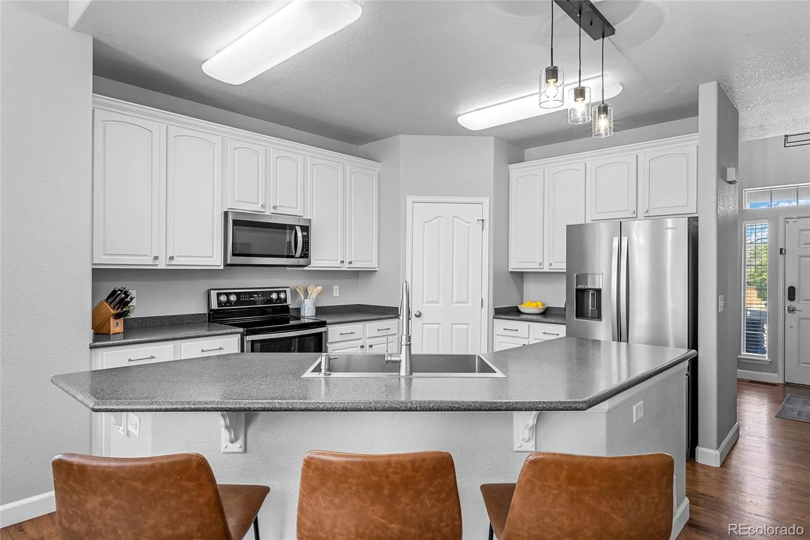 1002 Halfmoon Drive Castle Rock CO 80104 | MLS #REC5876906 07212026195506 1600 9