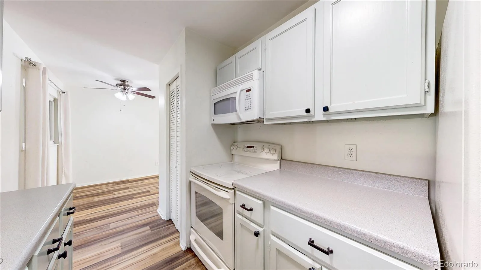 3215 S Forest Street Denver CO 80222 | MLS #REC5877249 06182026052122 1600 18