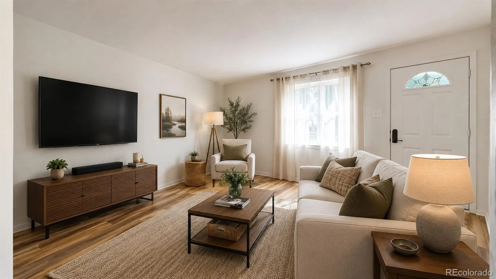 3215 S Forest Street Denver CO 80222 | MLS #REC5877249 06182026052122 1600 2