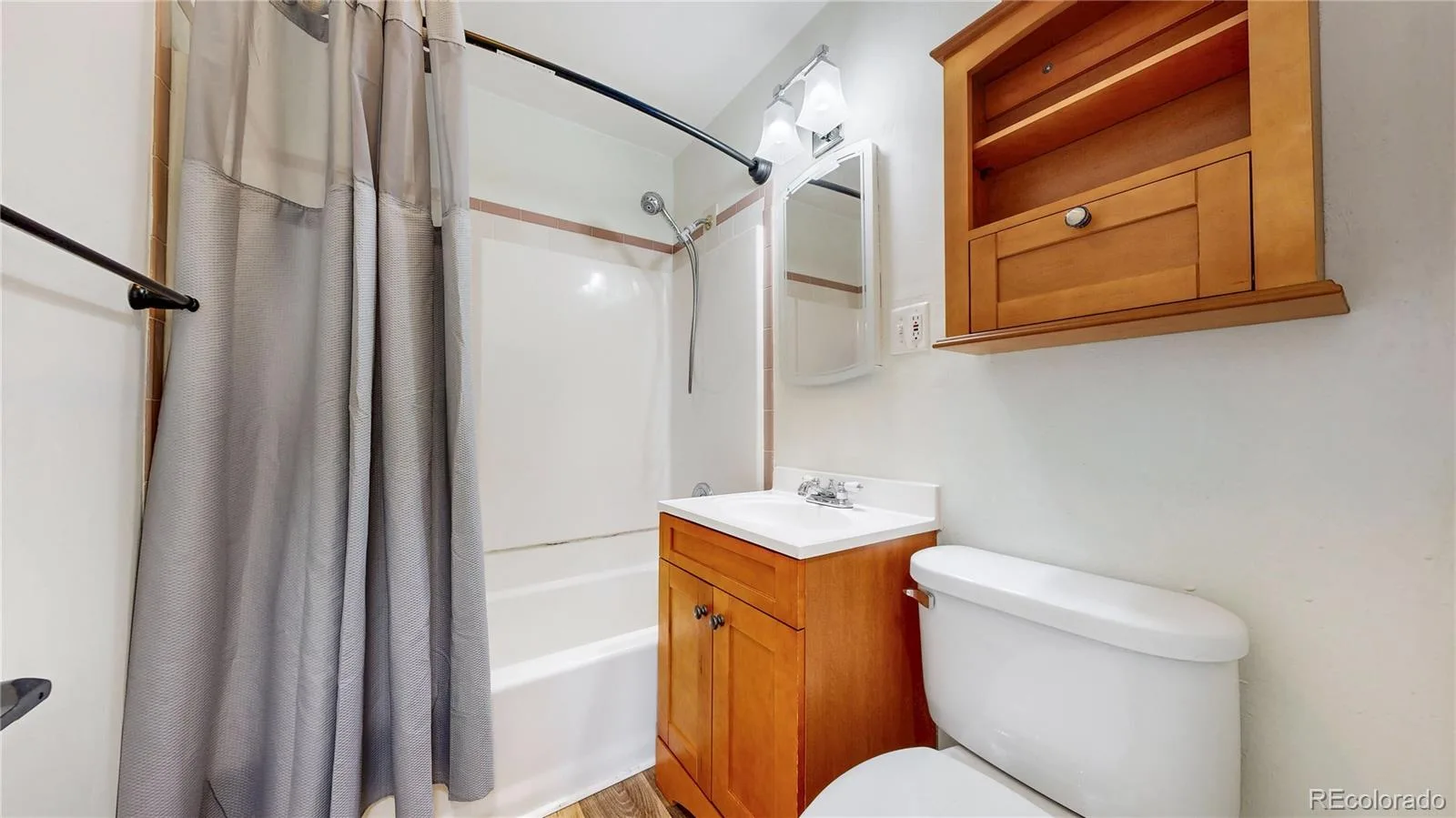3215 S Forest Street Denver CO 80222 | MLS #REC5877249 06182026052122 1600 8