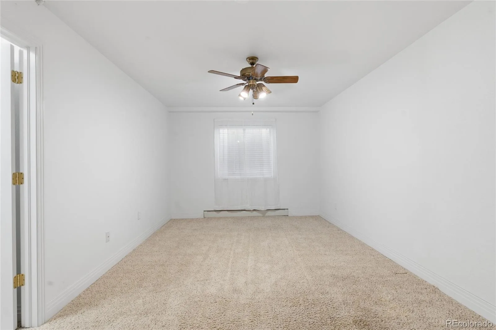 128 Las Lunas Street Castle Rock CO 80104 | MLS #REC5877415 07282026013532 1600 34