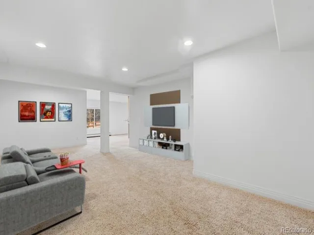 128 Las Lunas Street Castle Rock CO 80104 | MLS #REC5877415 07282026013532 640 33