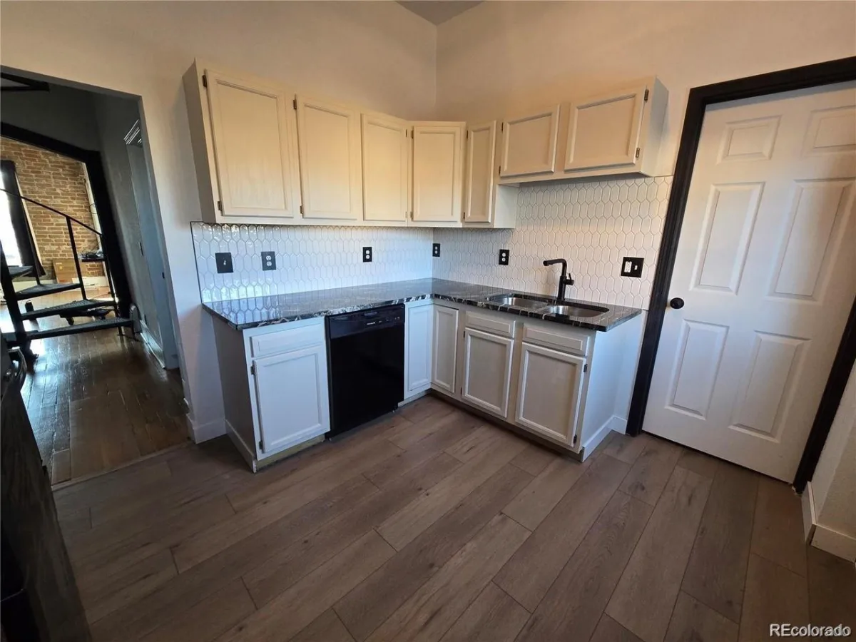 3310 N Gilpin Street Denver CO 80205 | MLS #REC5877673 10172026222444 1200 8