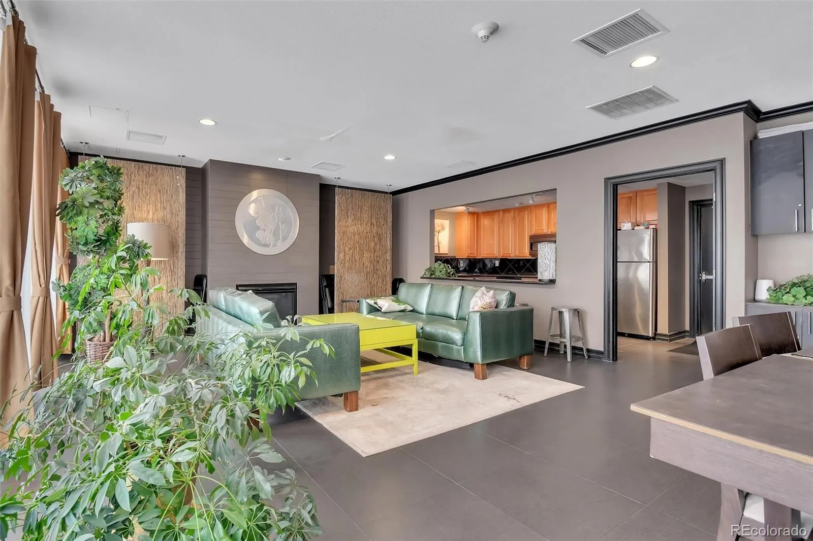 04102026170149 1600 18