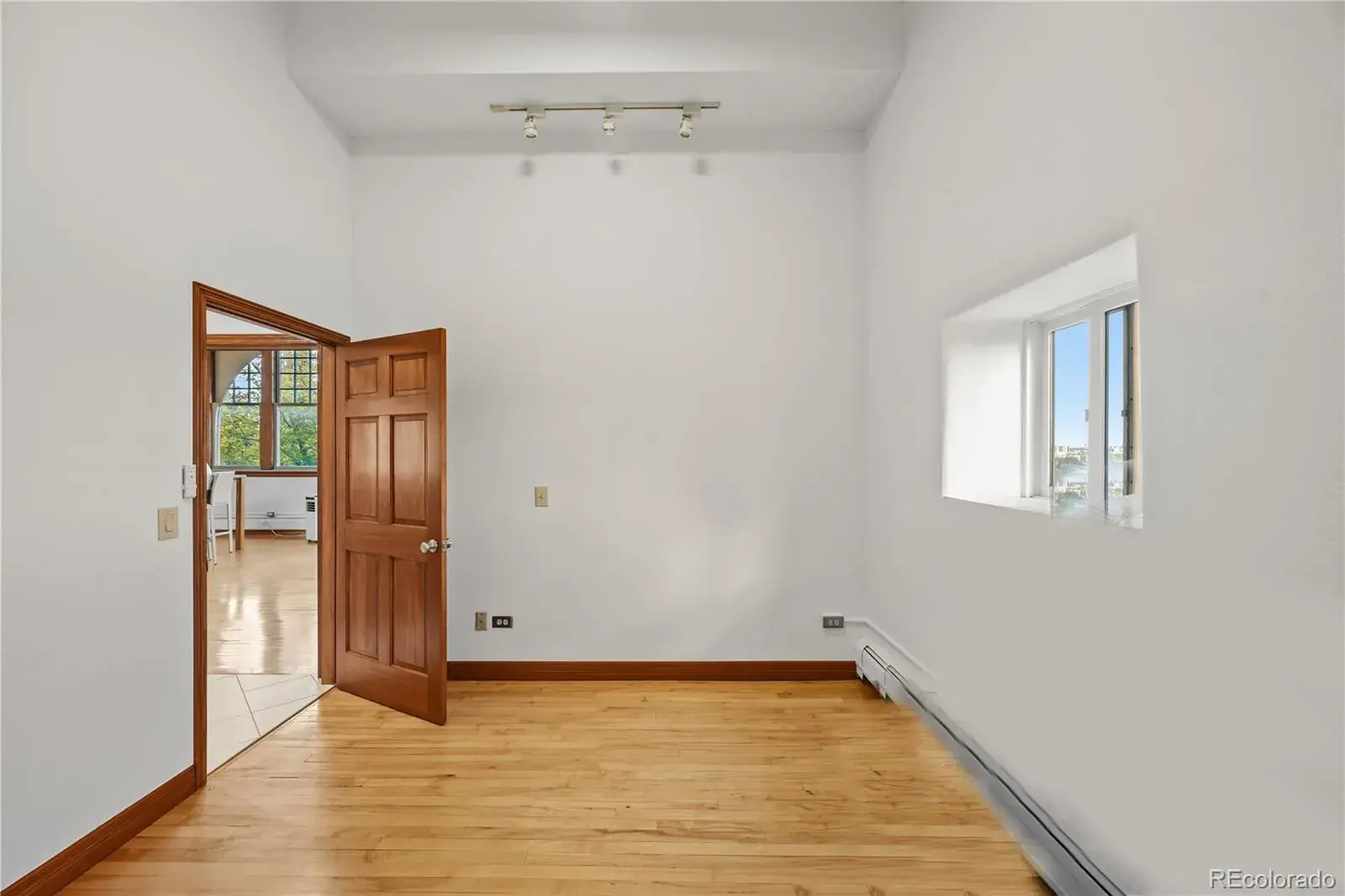 01122026013506 1600 16