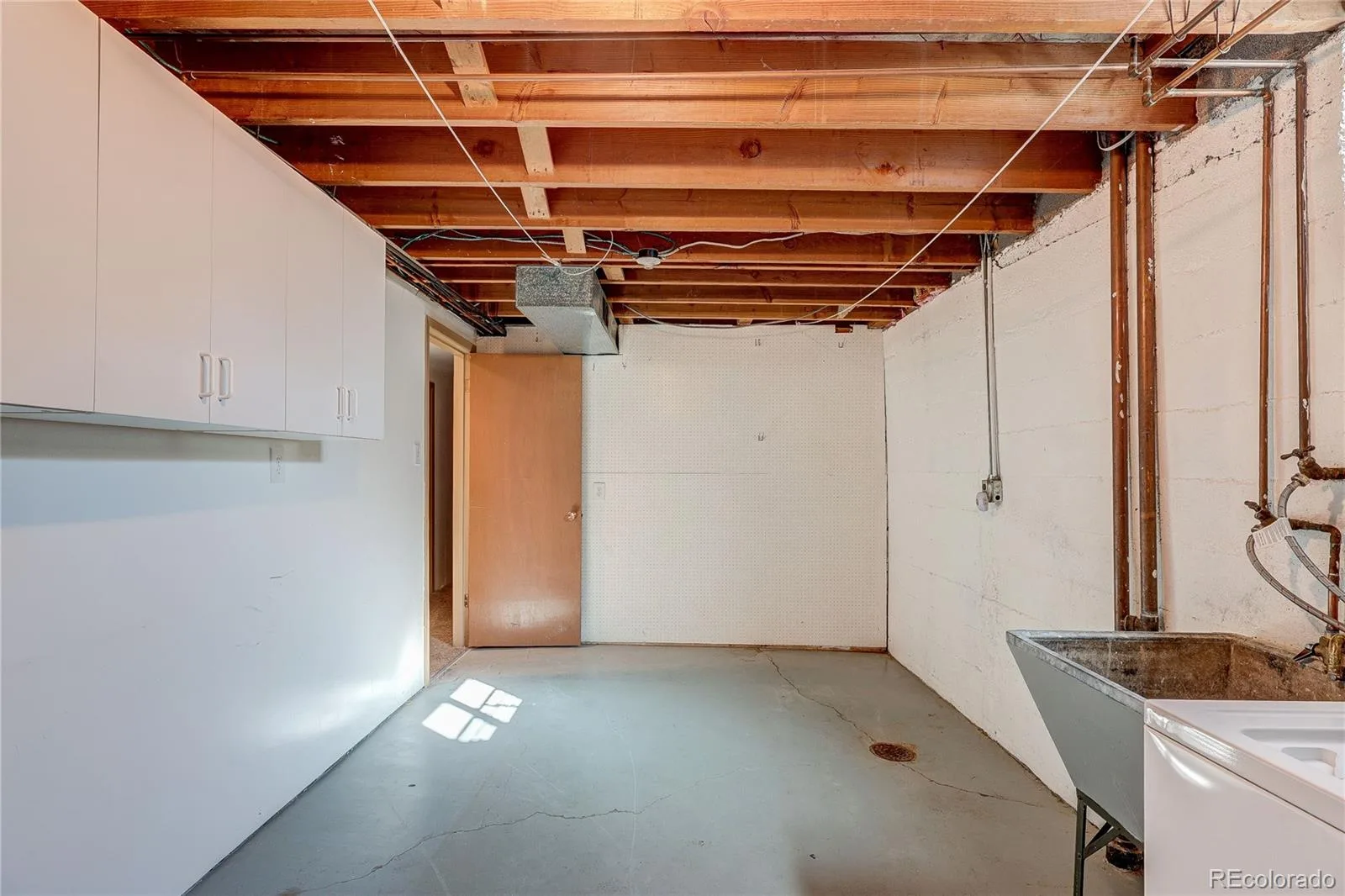 1140 S Gray Street Lakewood CO 80232 | MLS #REC5881299 10112026145041 1600 17