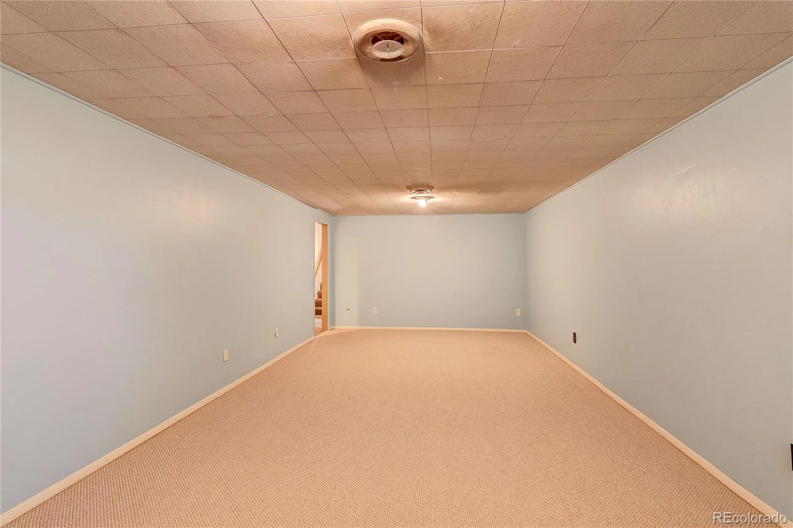 1140 S Gray Street Lakewood CO 80232 | MLS #REC5881299 10112026145041 1600 19