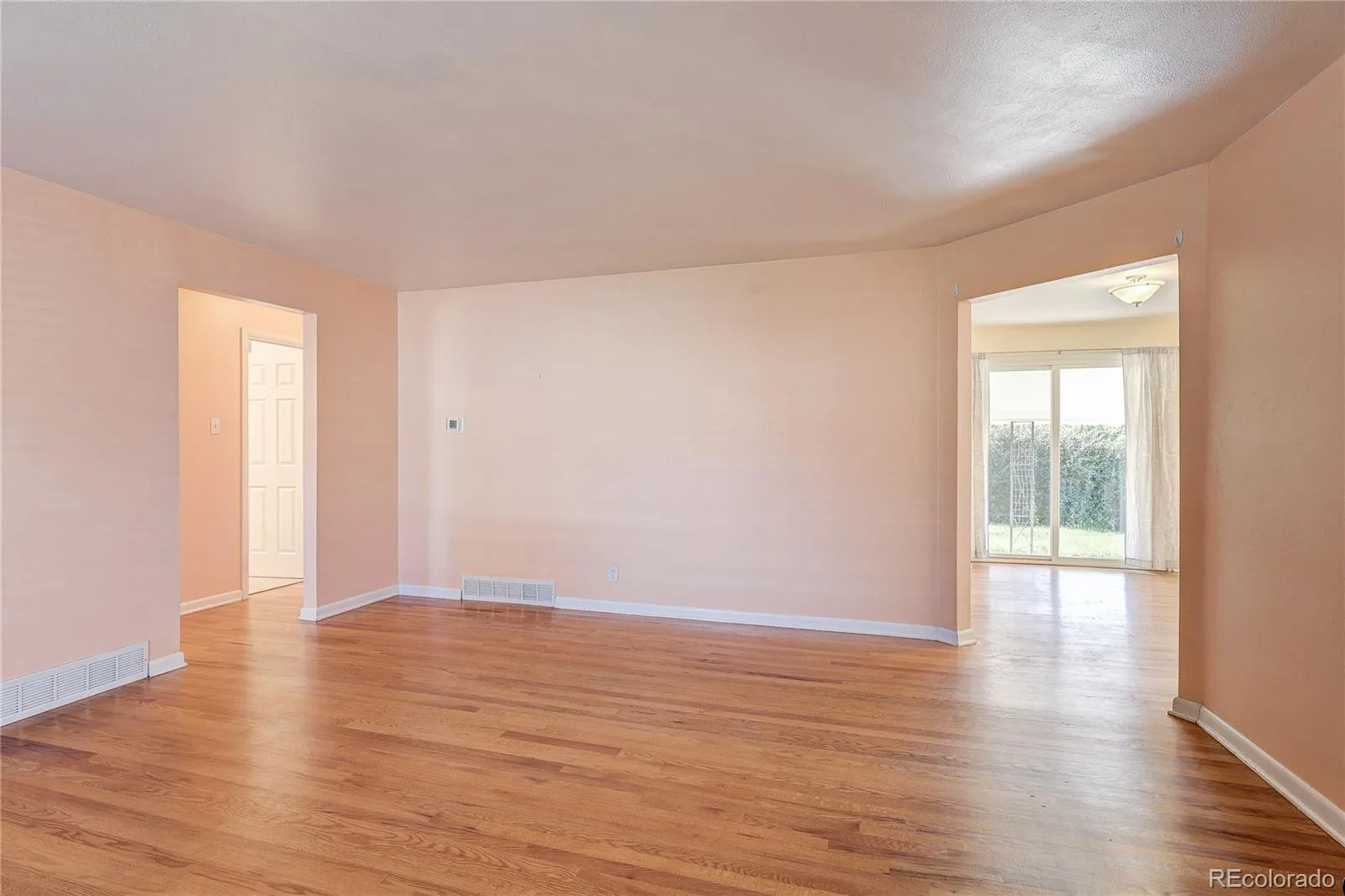 1140 S Gray Street Lakewood CO 80232 | MLS #REC5881299 10112026145041 1600 2