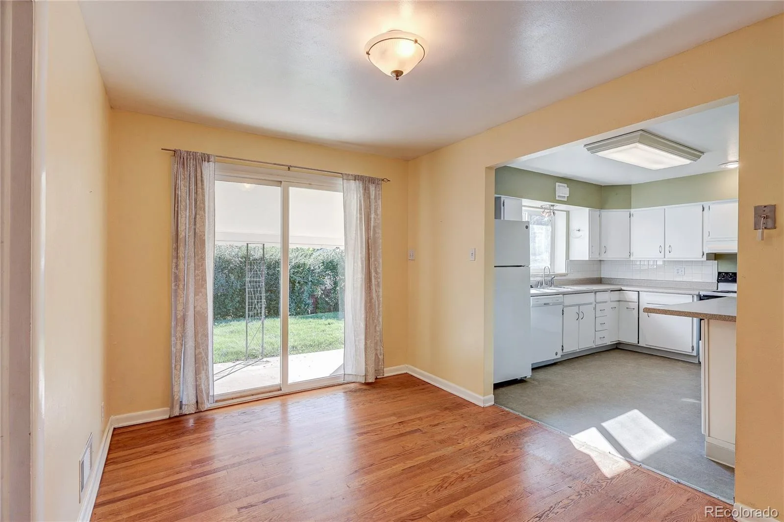 1140 S Gray Street Lakewood CO 80232 | MLS #REC5881299 10112026145041 1600 3