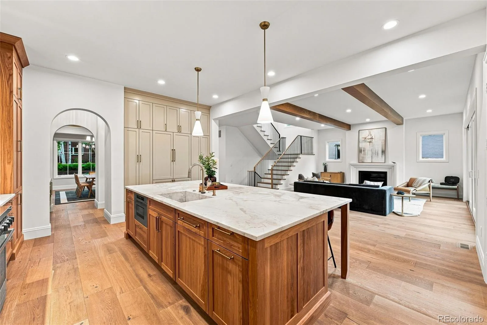 845 S Medea Way Denver CO 80209 | MLS #REC5881379 08132026175400 1600 10