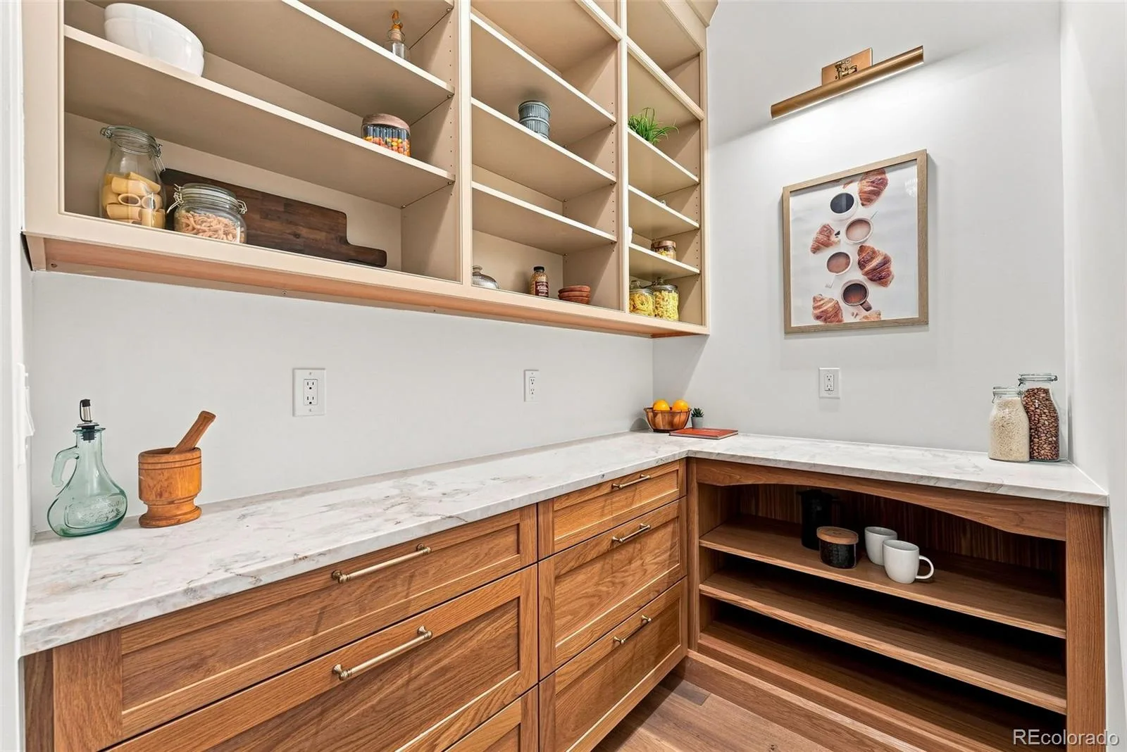 845 S Medea Way Denver CO 80209 | MLS #REC5881379 08132026175400 1600 11