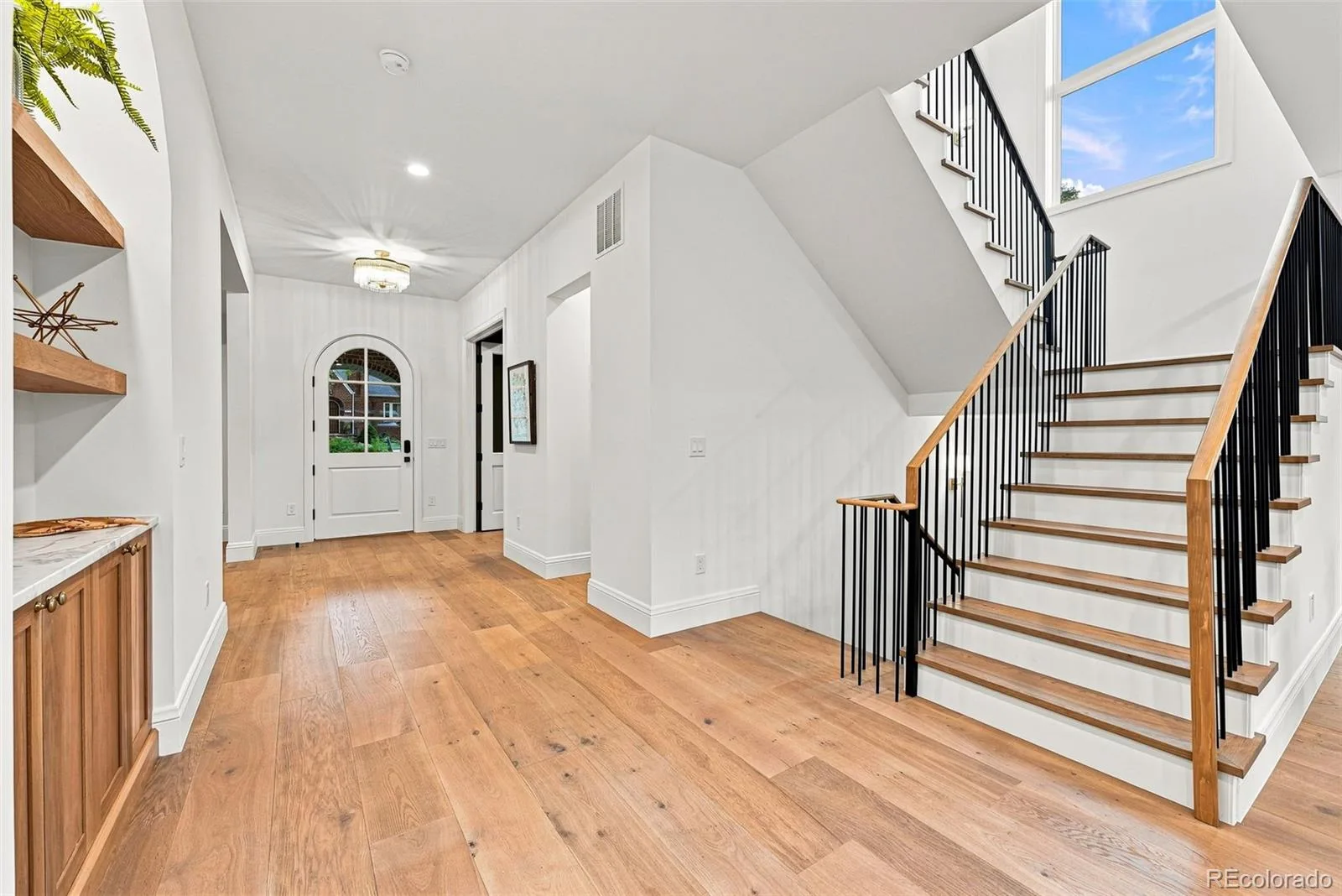 845 S Medea Way Denver CO 80209 | MLS #REC5881379 08132026175400 1600 14