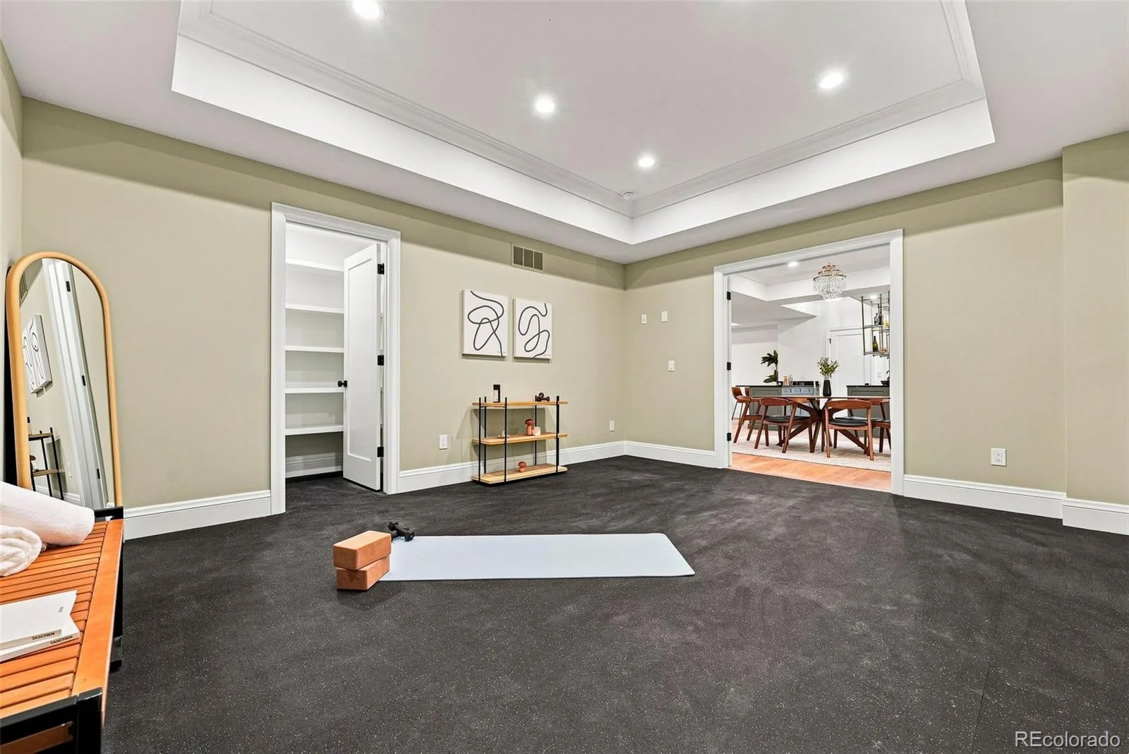 845 S Medea Way Denver CO 80209 | MLS #REC5881379 08132026175400 1600 34