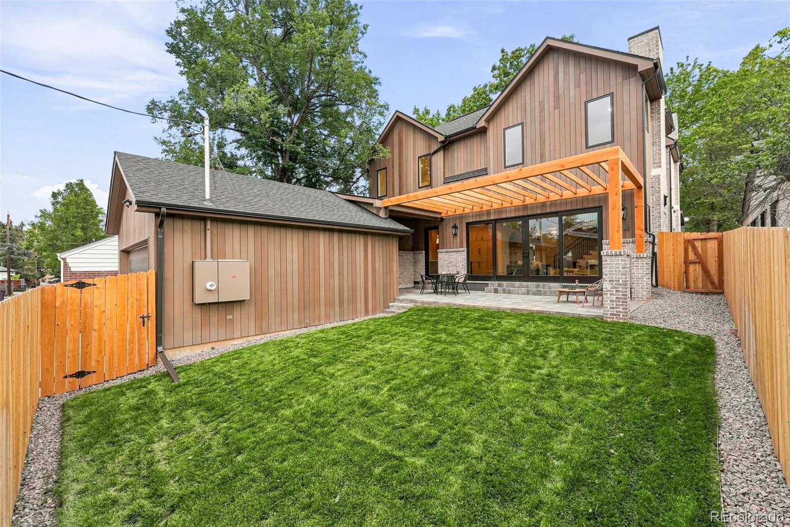 845 S Medea Way Denver CO 80209 | MLS #REC5881379 08132026175400 1600 39