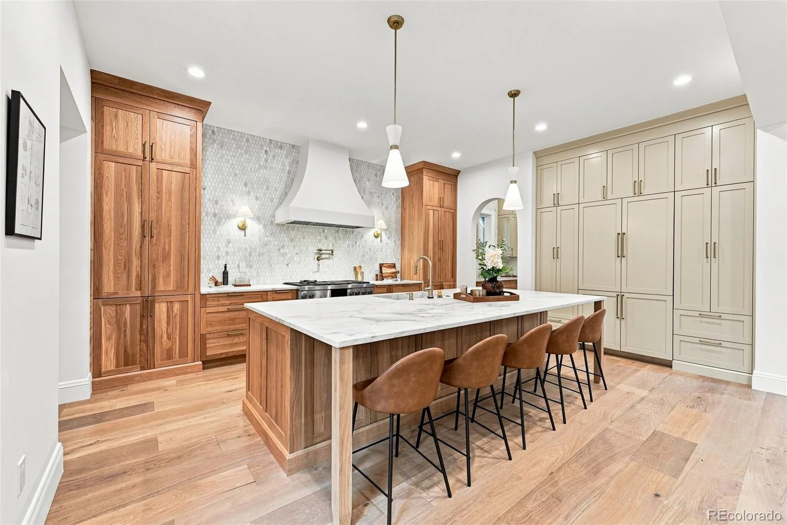 845 S Medea Way Denver CO 80209 | MLS #REC5881379 08132026175400 1600 7