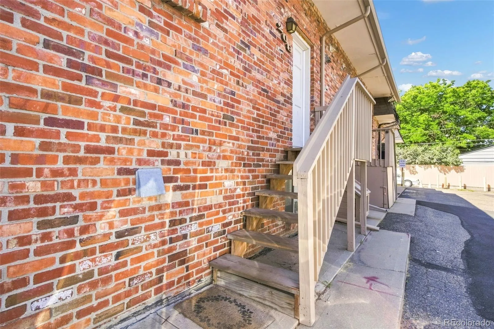 1525 S Holly Street #208 Denver CO 80222 | MLS #REC5881395 08202026172504 1600 18