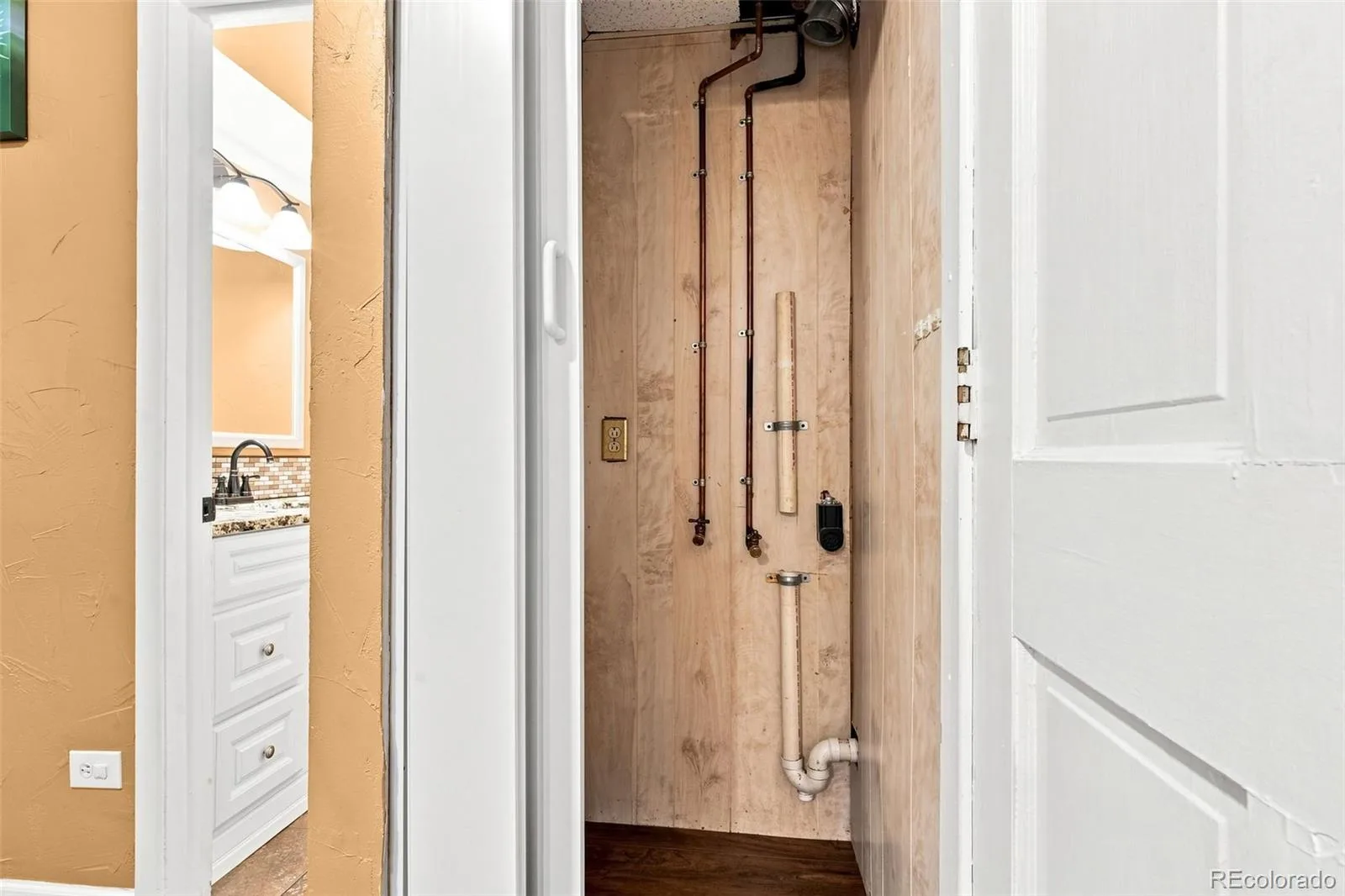 1525 S Holly Street #208 Denver CO 80222 | MLS #REC5881395 08202026172504 1600 8