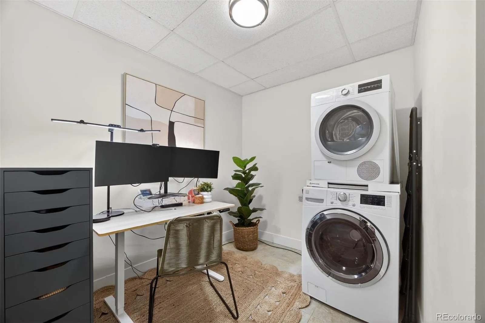 04152026175830 1600 31