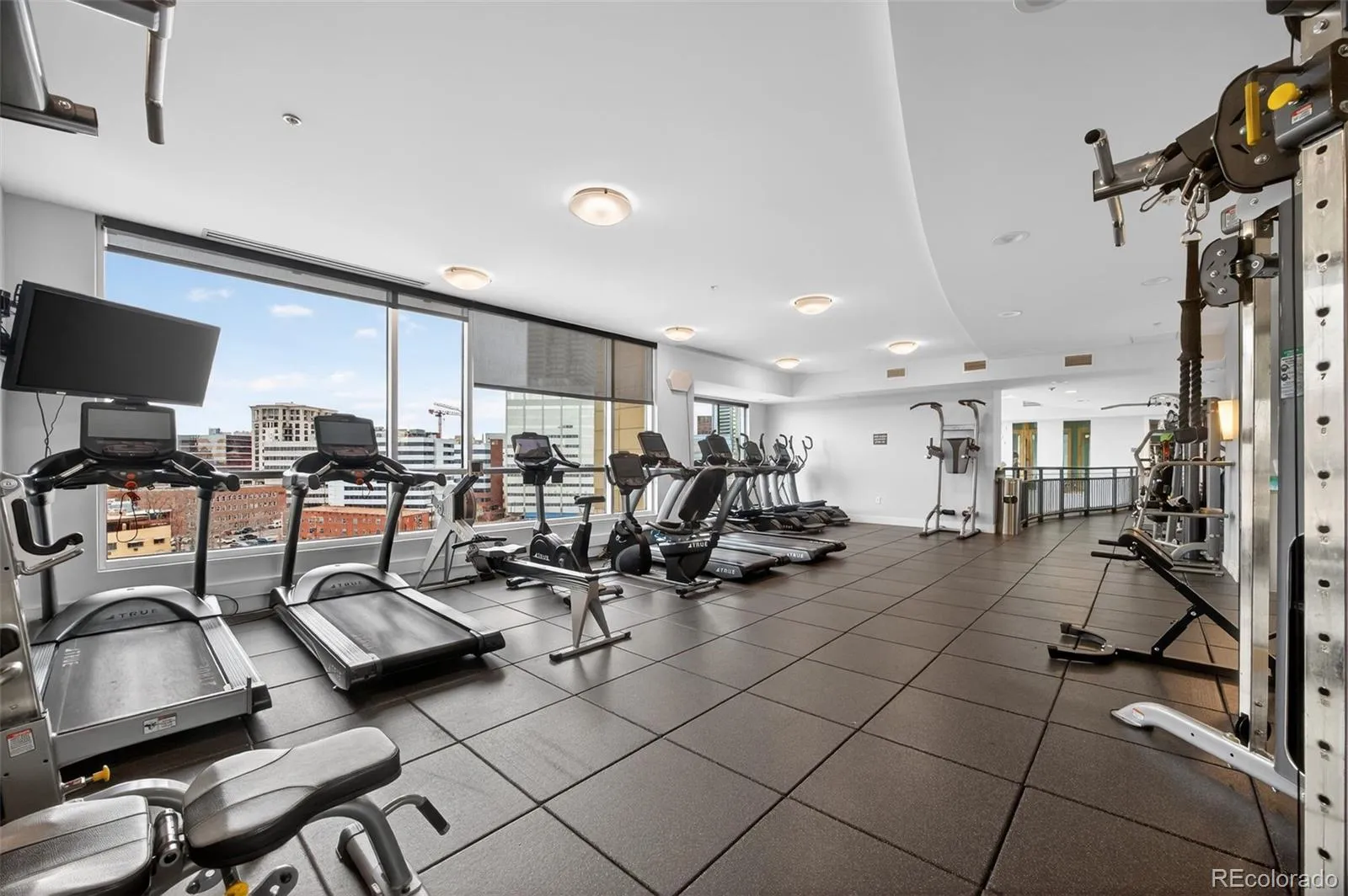 04152026175830 1600 37